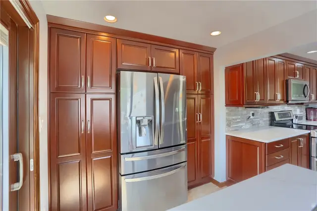 1019 Norton Dr gallery image 30