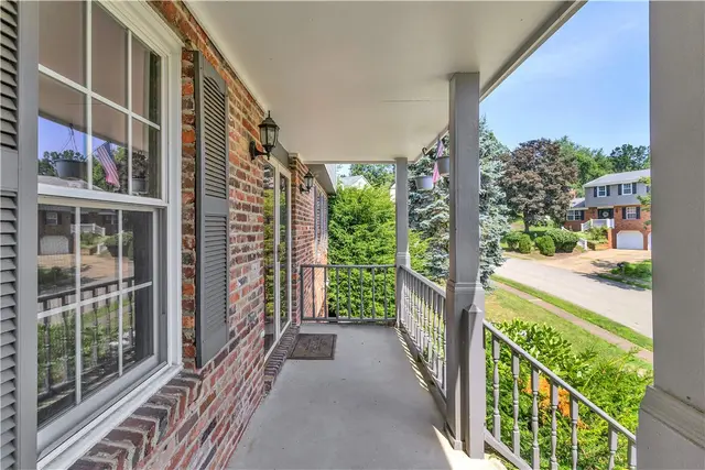 10191 Sudberry Dr gallery image 5