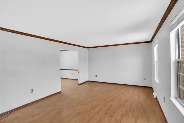 10191 Sudberry Dr gallery image 13