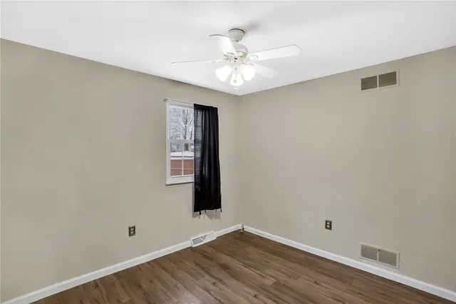 10191 Sudberry Dr gallery image 21