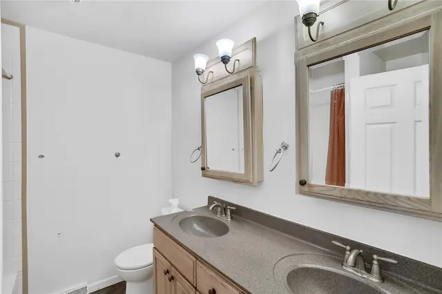 10191 Sudberry Dr gallery image 22
