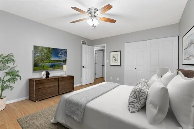 102 Ashley Hill Dr gallery image 7