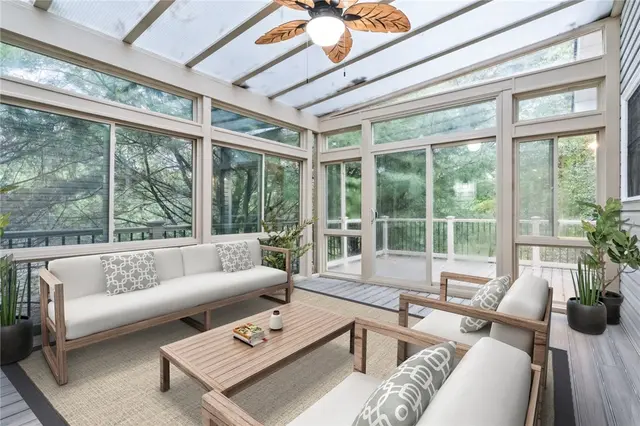 102 Ashley Hill Dr gallery image 12