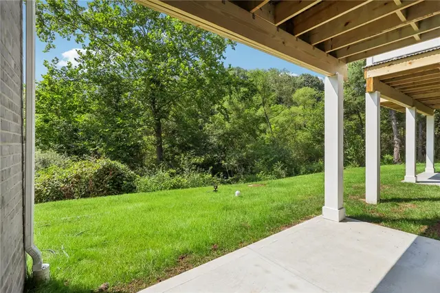 102 Bartlett Lane. gallery image 17