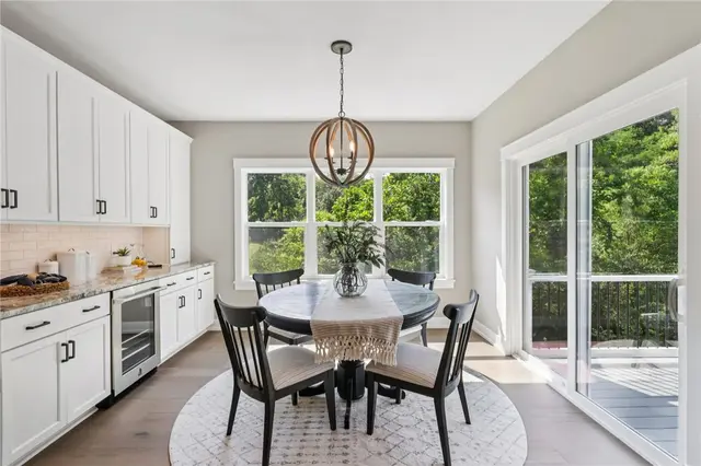 102 Bartlett Lane. gallery image 21