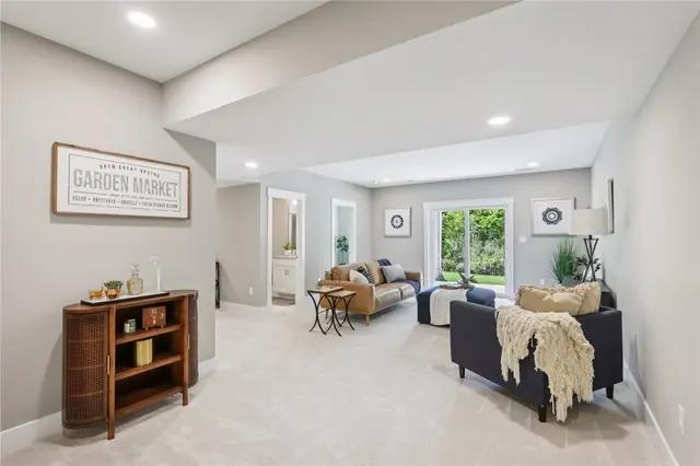 102 Bartlett Lane. gallery image 35