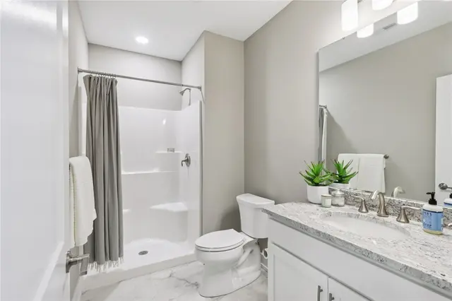 102 Bartlett Lane. gallery image 38