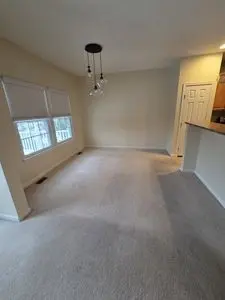 102 Bellefield Ct. gallery image 3