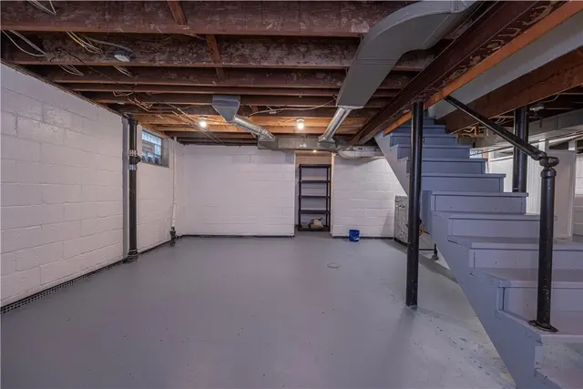 102 Buehner Dr gallery image 13