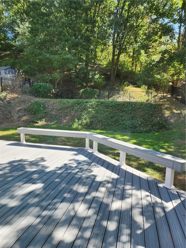 102 Buehner Dr gallery image 34