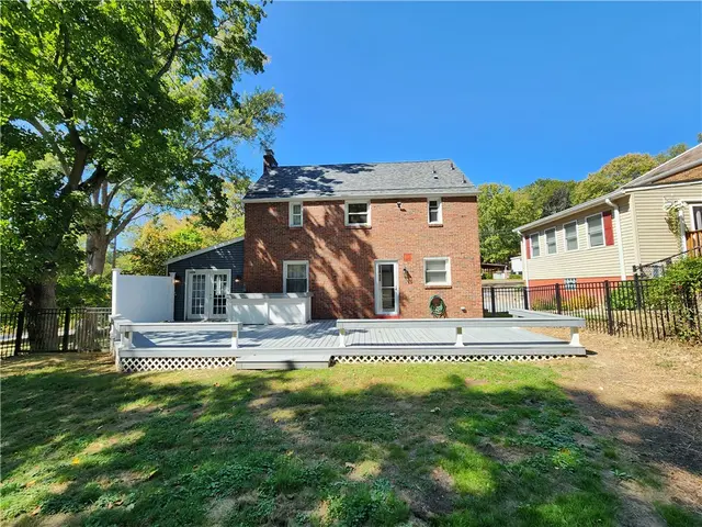 102 Buehner Dr gallery image 35