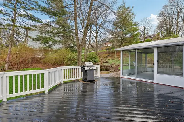 102 Cool Springs Dr gallery image 40