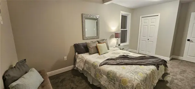 102 Donald Ave gallery image 4