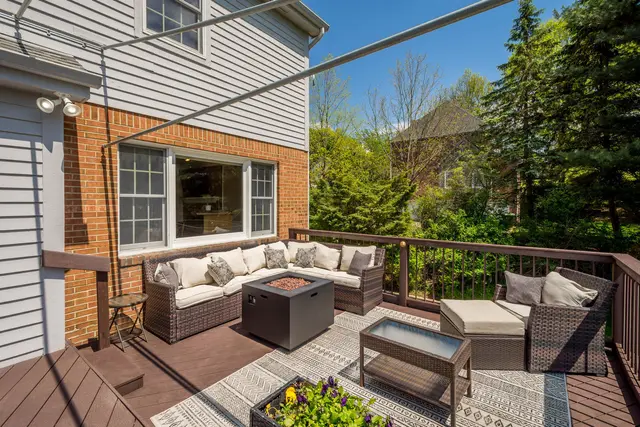 102 Foxwood Drive gallery image 25