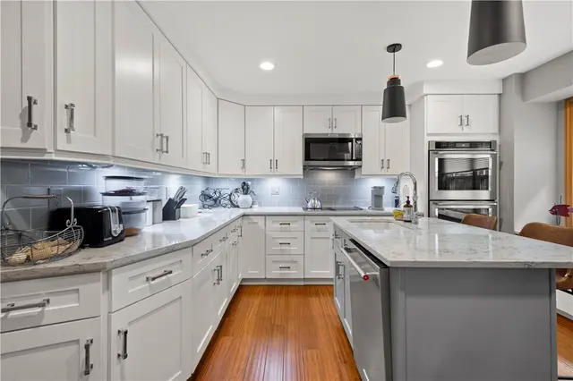 102 Sewickley Heights Dr gallery image 5