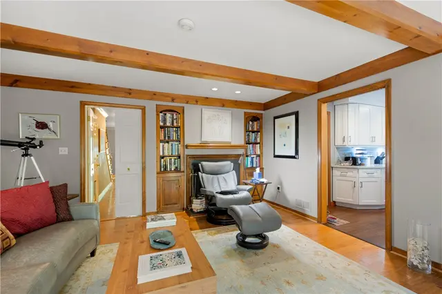 102 Sewickley Heights Dr gallery image 7