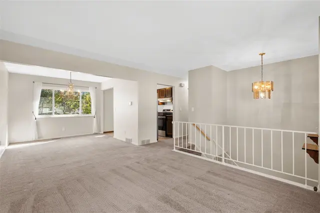 102 Tangerine Terrace gallery image 8