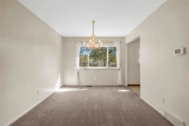 102 Tangerine Terrace gallery image 28