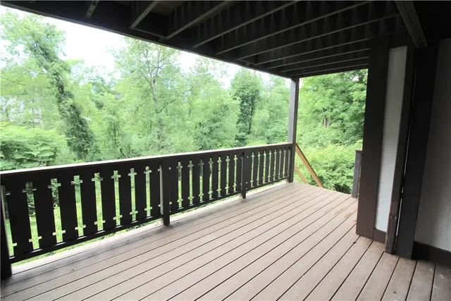 102 Trailside Dr gallery image 45
