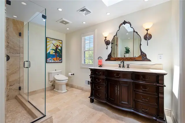 10207 Country Manor Ln gallery image 12