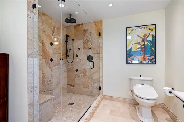 10207 Country Manor Ln gallery image 37