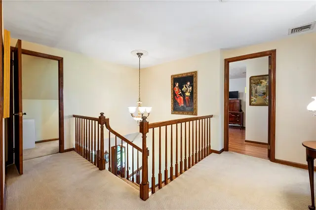 10207 Country Manor Ln gallery image 46