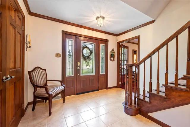 10207 Country Manor Ln gallery image 47