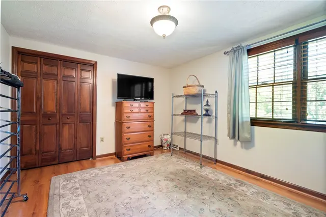 10207 Country Manor Ln gallery image 49