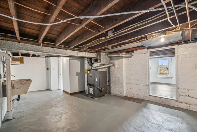 1022 mueller street gallery image 10