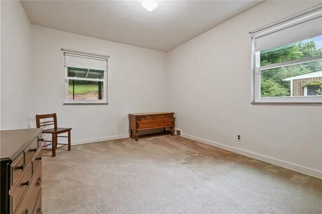 1022 Willow Dr gallery image 13