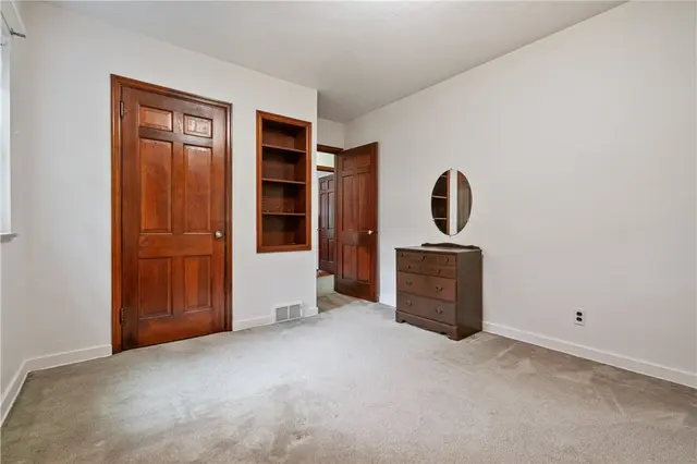 1022 Willow Dr gallery image 29