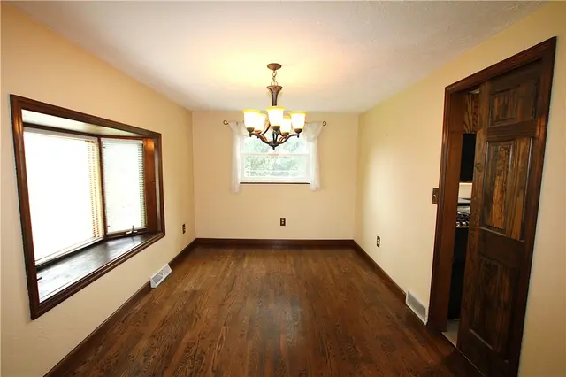10246 Twin Hill Rd. gallery image 4
