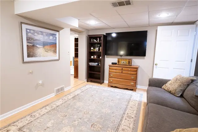10246 Twin Hill Rd. gallery image 23
