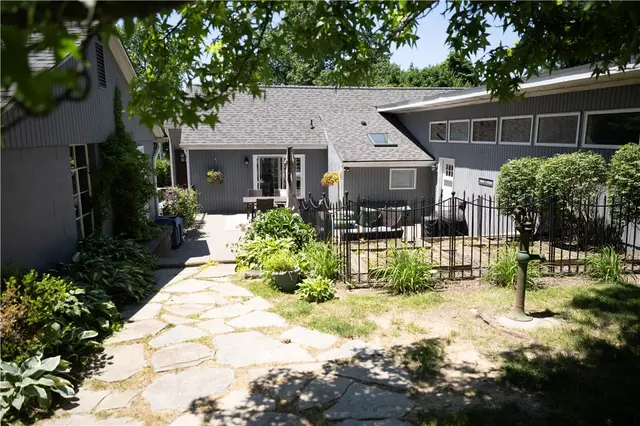10246 Twin Hill Rd. gallery image 26