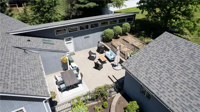 10246 Twin Hill Rd. gallery image 31
