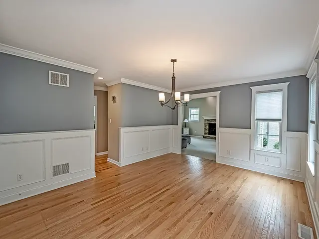 1026 S Lake Dr gallery image 25