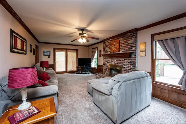 10282 Twin Hill gallery image 23