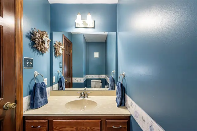 10282 Twin Hill gallery image 34