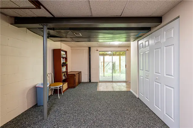 10282 Twin Hill gallery image 47