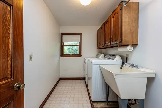10282 Twin Hill gallery image 11