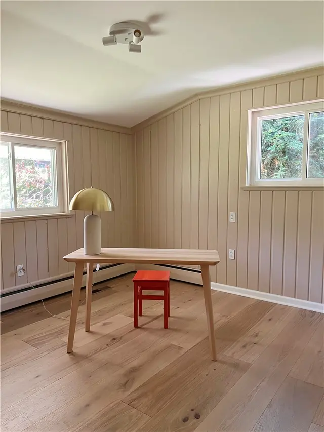 103 Arbor Dr gallery image 8