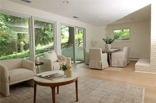 103 Arbor Dr gallery image 10
