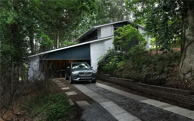 103 Arbor Dr gallery image 20