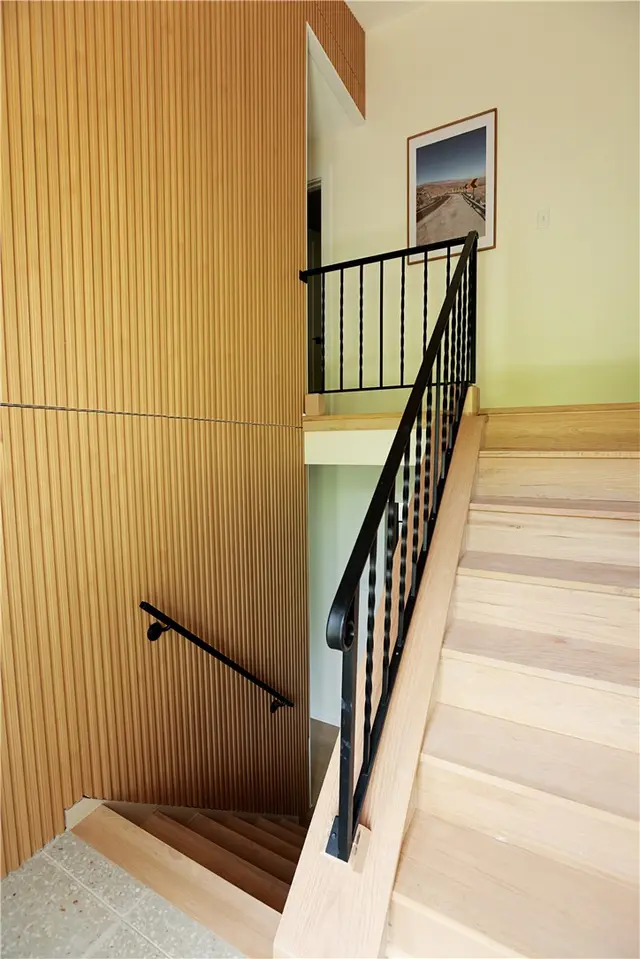 103 Arbor Dr gallery image 22