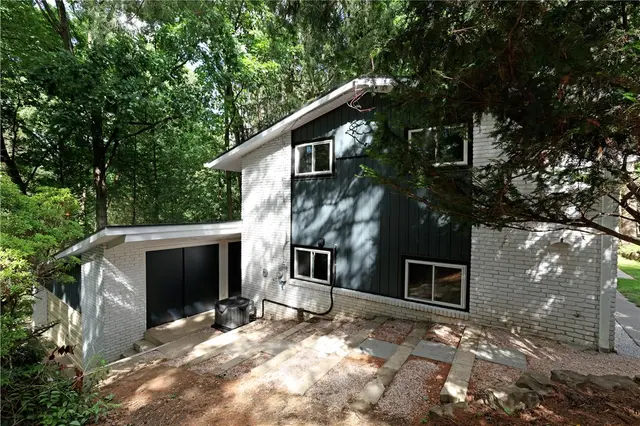 103 Arbor Dr gallery image 24