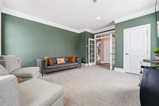 103 Hollyberry Court gallery image 24