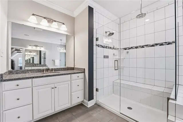 103 Hollyberry Court gallery image 32