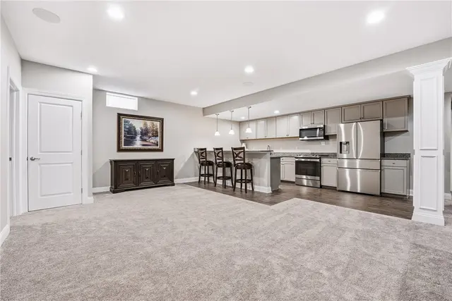 103 Hollyberry Court gallery image 42