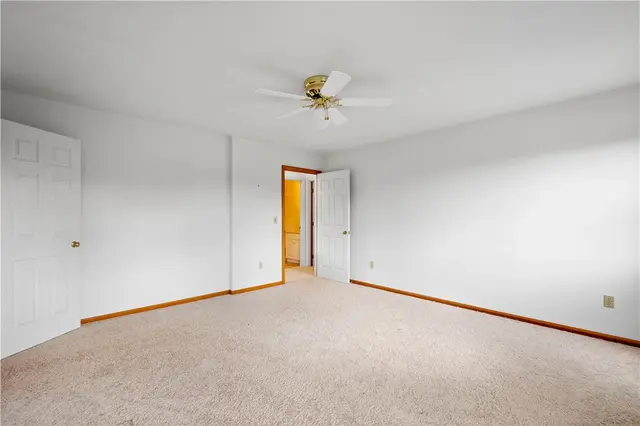 103 Isleworth Way gallery image 14