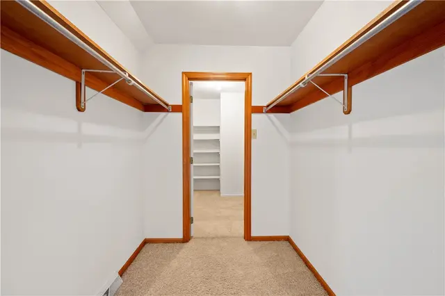 103 Isleworth Way gallery image 25